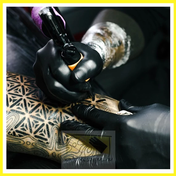 5,5gr MAXTER BLACK NITRIL M púdermentes tartós fekete kesztyű,100db