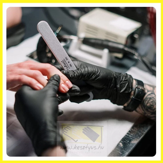 5,5gr MAXTER BLACK NITRIL M púdermentes tartós fekete kesztyű,100db